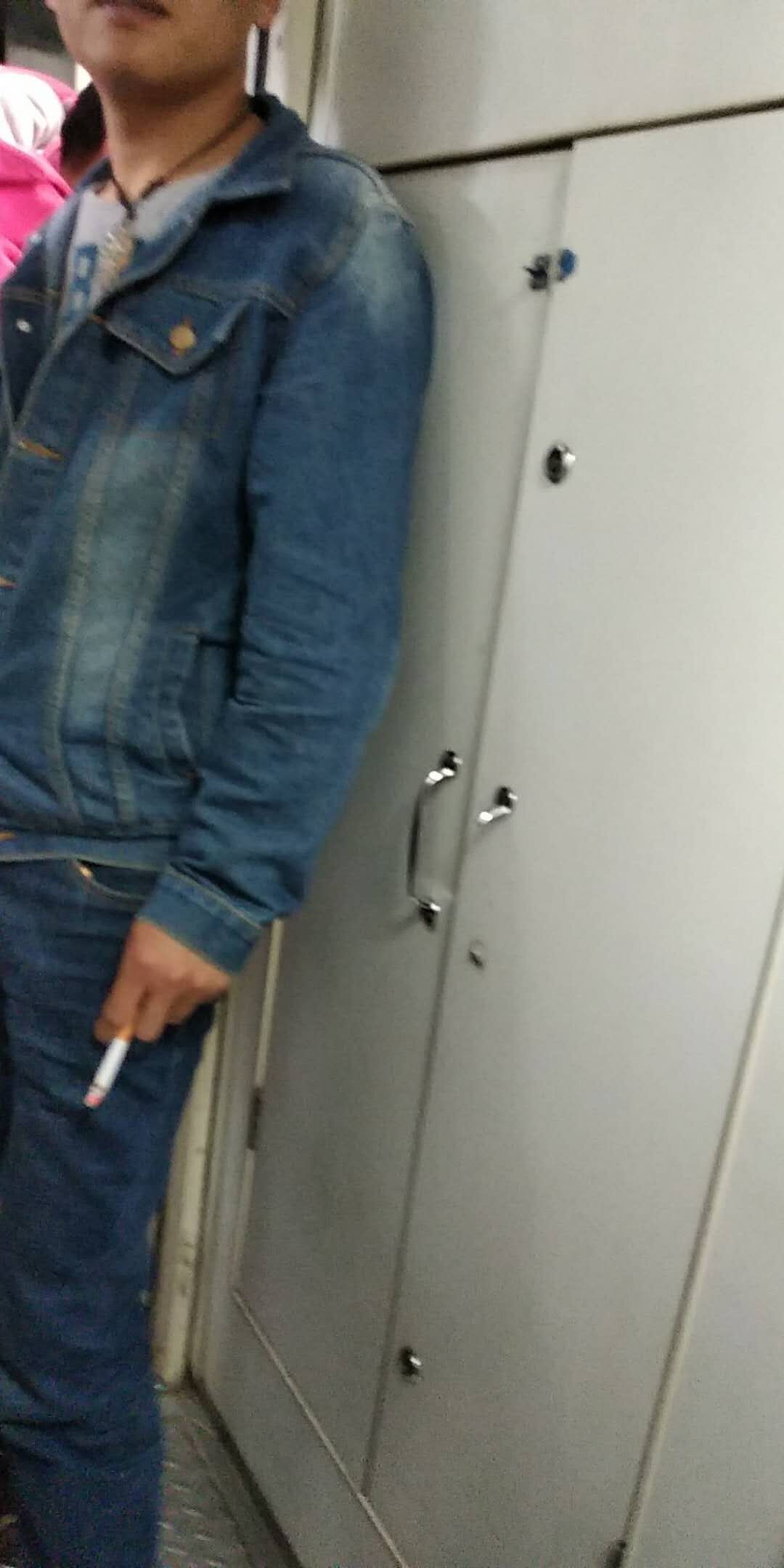 1523165769116400.jpg